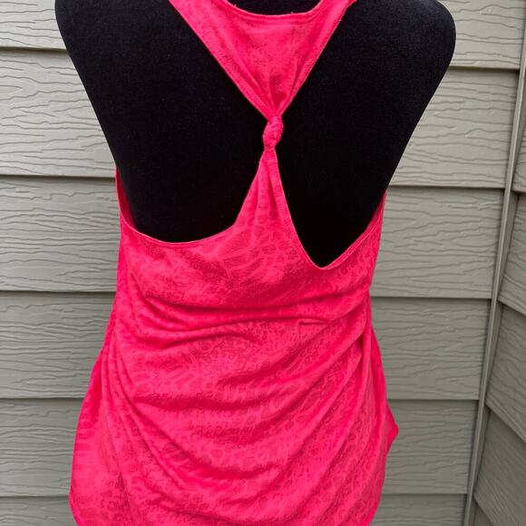 Under Armour semi fitted, Heat Gear, racer back with knot, tank women's size S - Picture 4 of 5